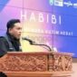 Keterangan: SUARA PEMUDA — Ketua Pemuda Kutim Hebat, Habibi, saat memberikan pernyataan terkait maraknya kasus korupsi di Kutai Timur. (Dok: Kawalkaltim/Kurniansyah)