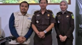 Edukasi Hukum Masyarakat — Kejaksaan Negeri Kutai Barat memberikan pemahaman kepada publik terkait ancaman pidana dalam KUHP baru terhadap praktik perjudian, termasuk judi online. Dok.(Kawalkaltim.com/Amin)
