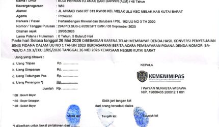 Keterangan Foto: Dokumen resmi Surat Bebas Nomor: WP.18.PAS.PAS.4-PK.05.12.-2246 yang diterbitkan Lapas Tenggarong, Kalimantan Timur, atas nama Budi Permanto tertanggal 26 Mei 2026. Surat tersebut menerangkan pembebasan dilakukan setelah terpidana menyelesaikan pembayaran pidana denda hasil konversi berdasarkan ketentuan Undang-Undang Nomor 1 Tahun 2023. Dokumen dilengkapi tanda tangan Kepala Lapas Tenggarong serta validasi QR Code Direktorat Jenderal Pemasyarakatan sebagai bentuk legalitas administrasi negara. (Dok. Kawalkaltim.com)